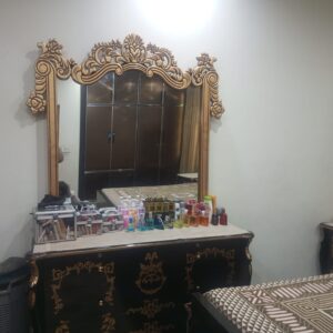 Dressing table simple