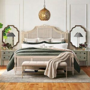 White poshish bed